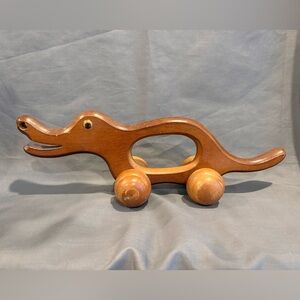 Vintage Toy Wooden Alligator Rolling Pull Wheels Googly Eyes